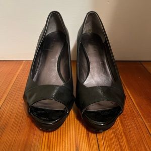 Size 7 Nine West 3.5 inch black heels
